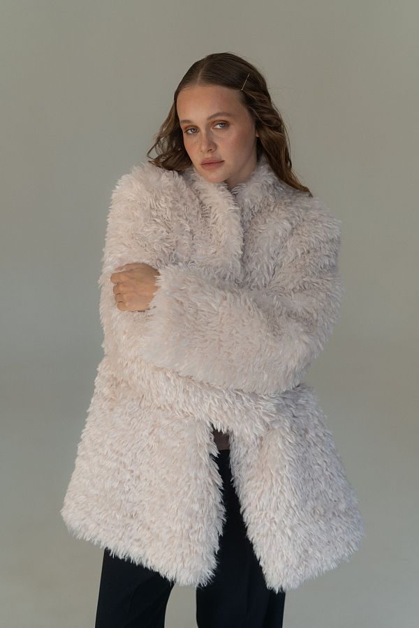 Lengthened fur overcoat ivory  19421/1 № 3
