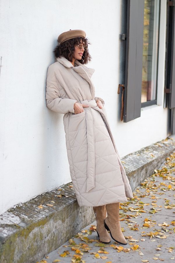 Long quilted coat light beige with triangle pattern МБПЩ001/15 #RU#  МБПЩ001/15 № 4