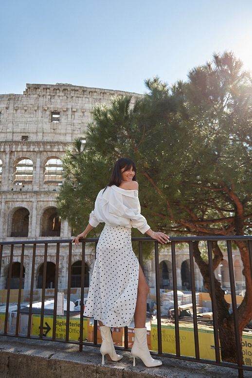 Midi white skirt with slit and large dots  - №2
