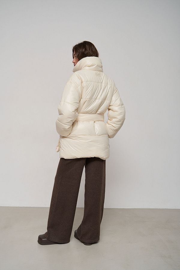 Elongated high collar coat ivory with buttons K0822/3 #RU# Przedłużona marynarka z wysokim kołnierzem zapinana na mleczne guziki K0822/3 № 6