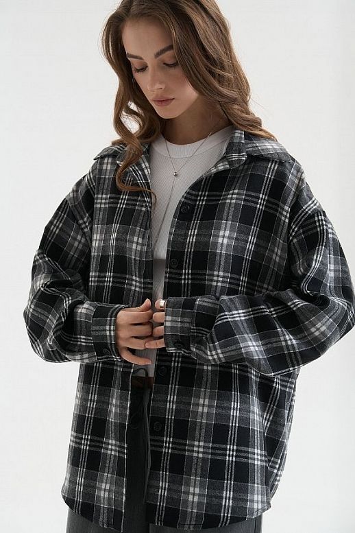 Oversized plaid shirt black