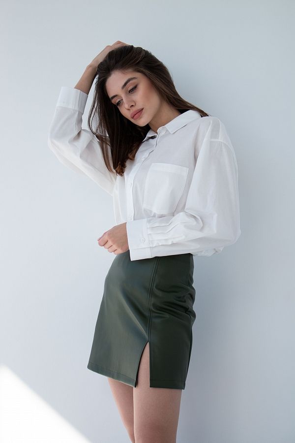Skirt mini from green eco-leather B0222/5 #RU# Spódnica mini wykonana z ekoskóry w kolorze ciemnej zieleni B0222/5 № 3