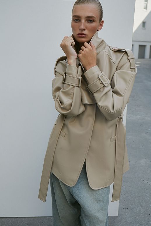 Short eco-leather trench with belt light beige - №2