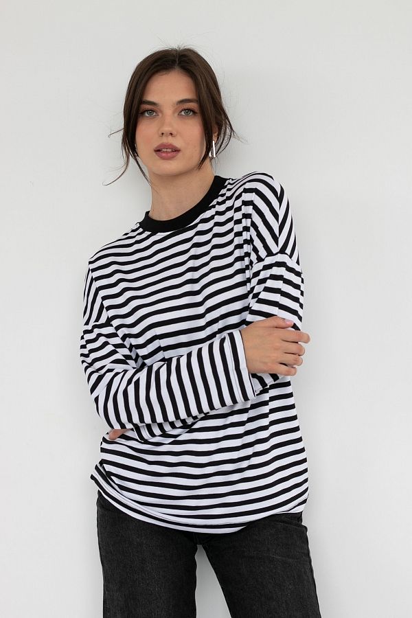 Longsleeve in black stripes (black collar) KS0123 #RU# Długi rękaw w kolorze czarnym w paski KS0123 № 2