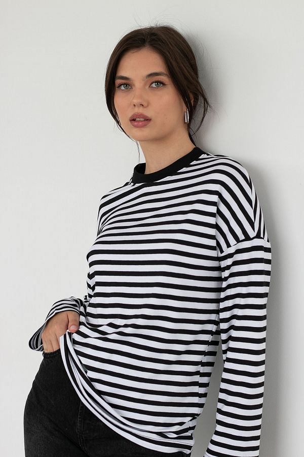 Longsleeve in black stripes (black collar) KS0123 #RU# Długi rękaw w kolorze czarnym w paski KS0123 № 4