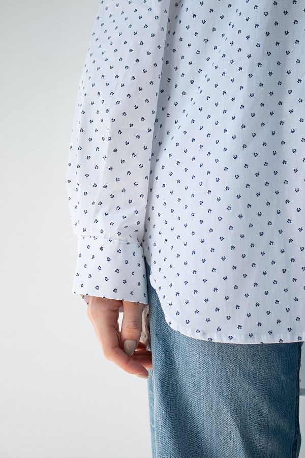 Classic white cotton shirt with black flowers MBSCH001/5 #RU# Klasyczna biała bawełniana koszula w czarnej kolorystyce. MBSCH001/5 № 4