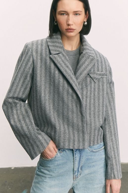 Blazer on buttons dark gray